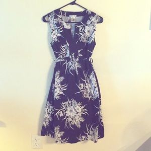 Old Navy Maternity Dress